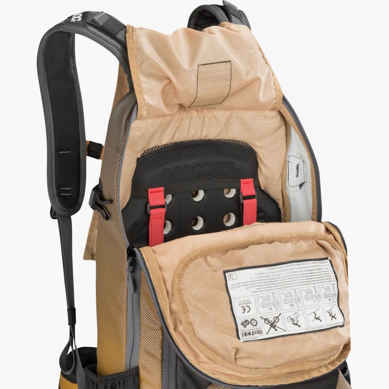 EVOC FR Enduro Carbon Grey - Loam backpack — 6