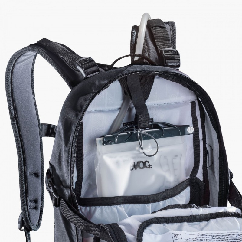EVOC FR Enduro Blackline 16 Backpack — 4