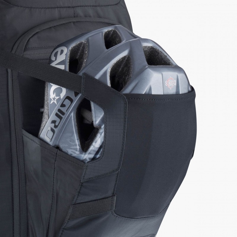 EVOC FR Enduro Blackline 16 Backpack — 7