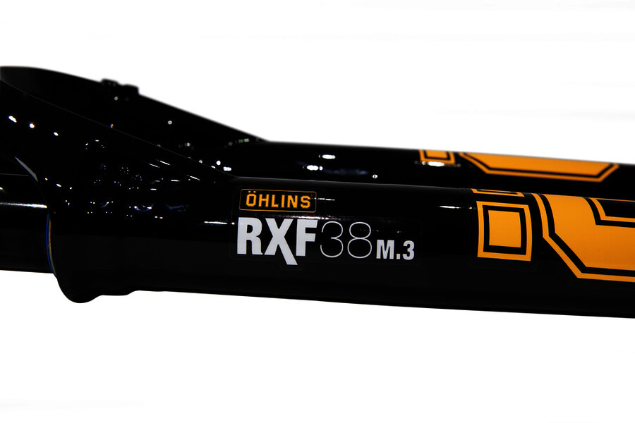Öhlins RXF38 m.3 Air / Coil TTX18 29" Вилка — 3