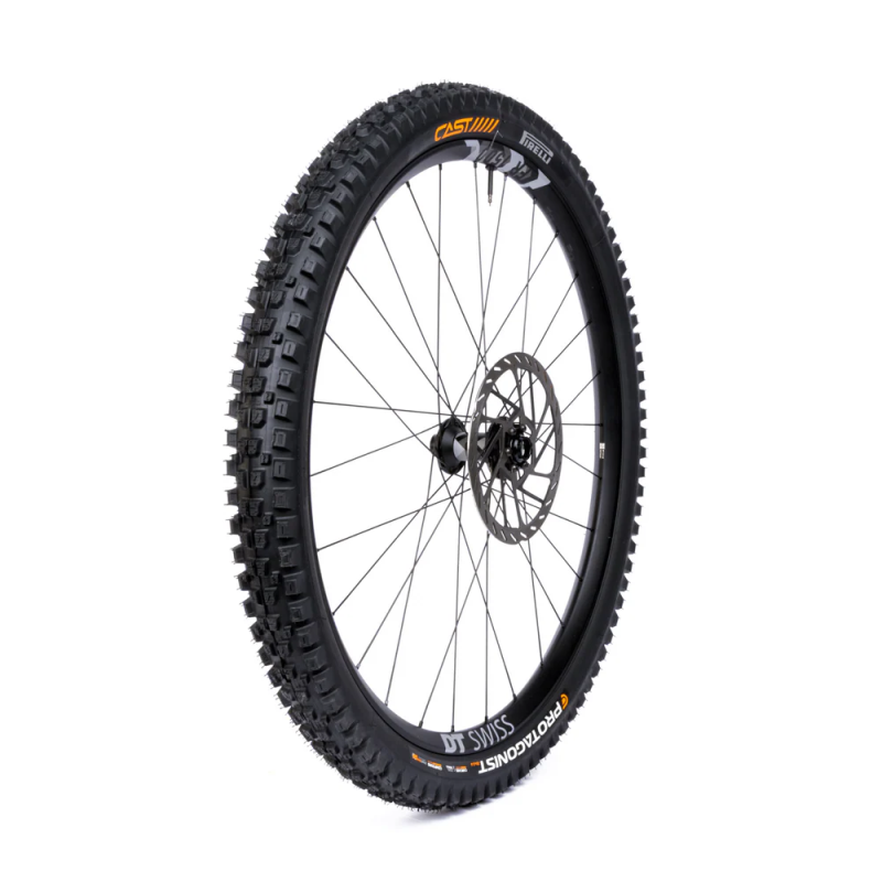 PIRELLI CAST Protagonist 29 x 2.4 Black TLR Tire — 2