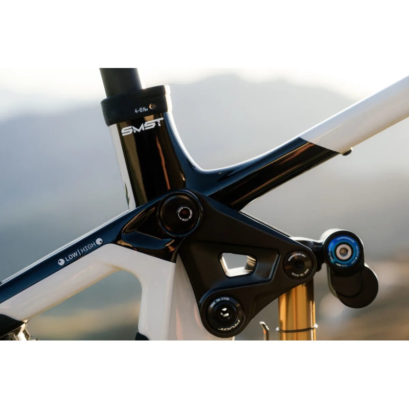 Pivot Shuttle LT Pro X0 Eagle Transmission — 2